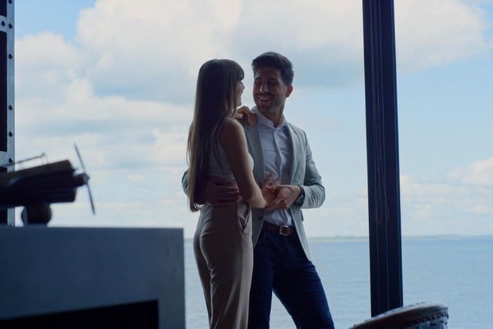West Coast luxury dating